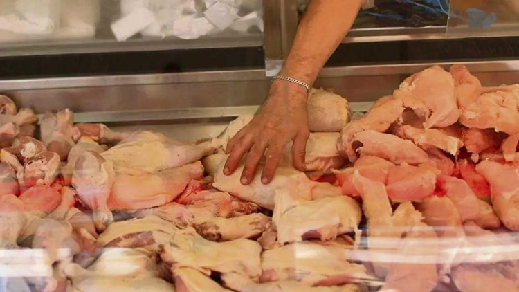 “La población no se benefició con la importación de pollo”