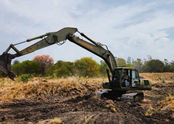 Efectivos militares despliegan tareas de auxilio por déficit hídrico