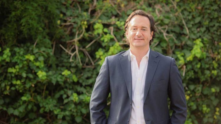 “Tengo una tradición familiar política, pero, de ahí a un cambio profesional, hay un trayecto largo”