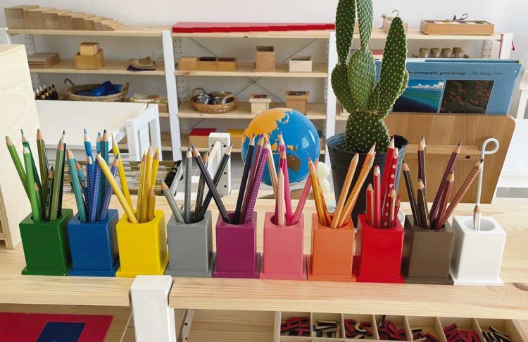 “Los niños se construyen a sí mismos”. Pedagogía Montessori en Manantiales