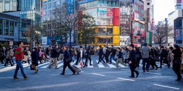 Estabilidad laboral, aumento de salarios y estabilidad de precios. Mercado dual, los aprendizajes del caso japonés.