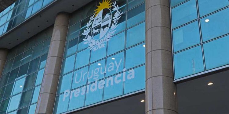 Tres años de gobierno: politólogos coinciden que este año habrá muchos más desafíos para la coalición