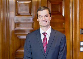 “El principal desafío que tiene el BROU es ser el banco de las mipymes en el Uruguay”