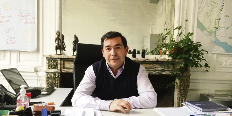 “El mayor desafío siempre es social, lo principal es tratar de formar comunidades”