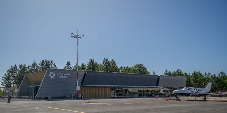 Aeropuerto de Carmelo registra operativa récord
