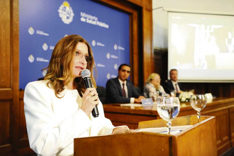 Asumió Karina Rando al frente del MSP y anuncia medidas en el tema salud mental