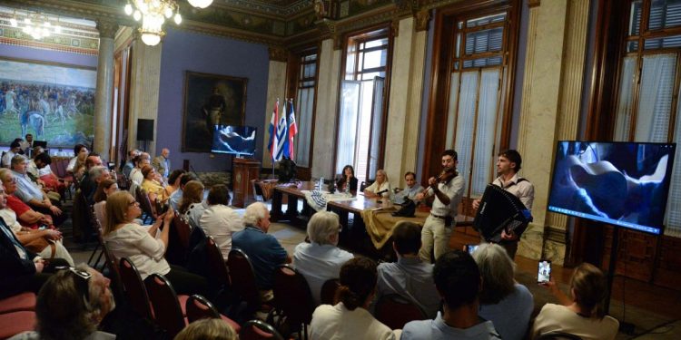 El mes de la Tradición Criolla presentó su agenda en el Palacio Legislativo