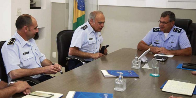 Dinacia: Controlando nuestro espacio aéreo