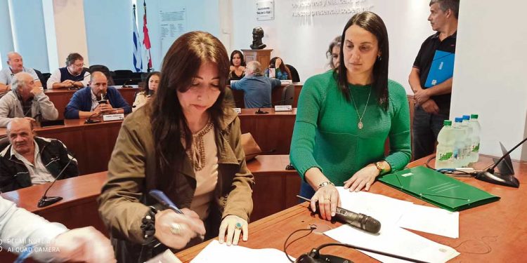 Tres localidades de Florida presentaron firmas para la creación de sus propios municipios