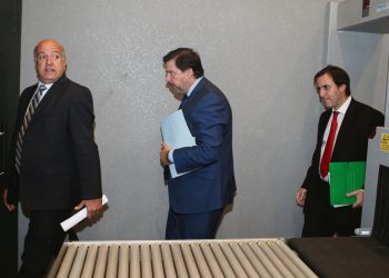 Gobierno acepta propuestas de colorados para la reforma de la seguridad social