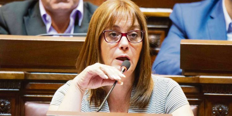 “Orsi trabaja en equipo, a diferencia de Lacalle Pou, que ha sido bastante presidencialista”