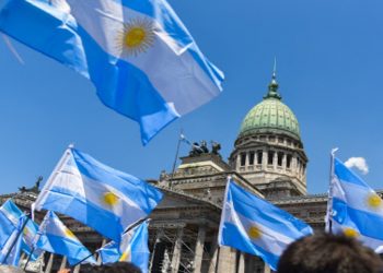 Hugo Manini Ríos, entrañable amigo de la Argentina