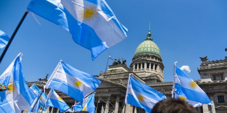 Hugo Manini Ríos, entrañable amigo de la Argentina
