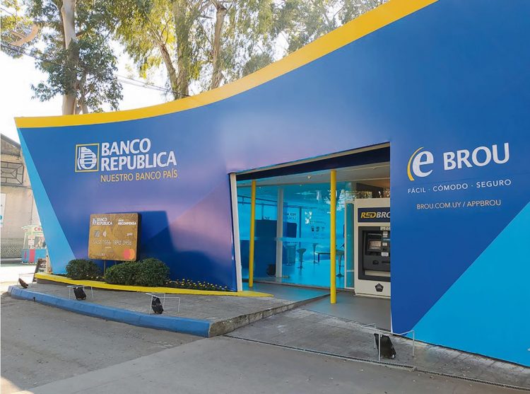 “Los sistemas de seguridad del BROU no fueron vulnerados” dijo su presidente, Salvador Ferrer