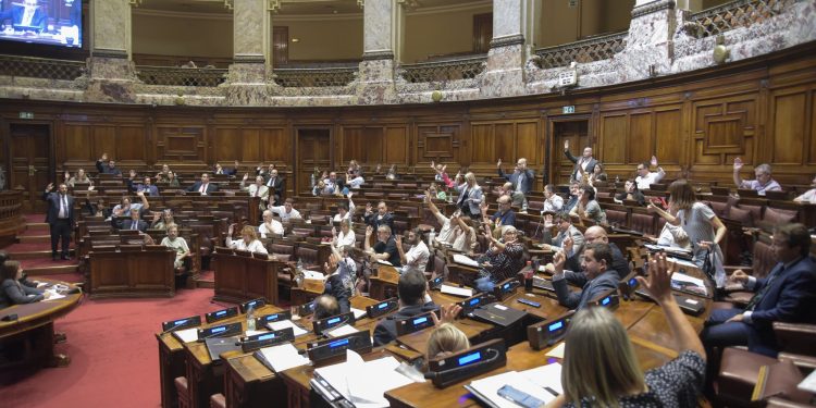 Una Reforma de la Seguridad Social teñida de colores partidarios