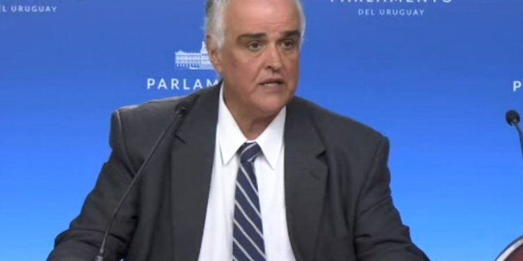 Gustavo Penadés, víctima de la infamia