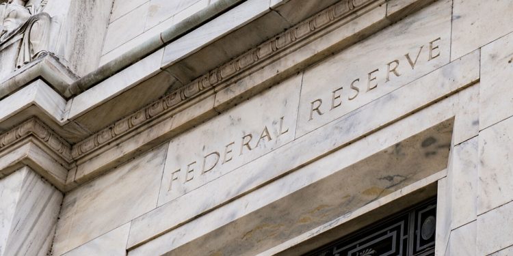 La Reserva Federal conduce a la economía estadounidense hacia recesión con final incierto