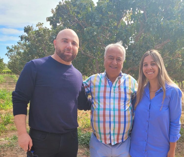 De arquitecto a productor, Marcelo Ighani produce pistachos para Argentina y toda la región