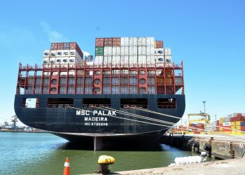 Exportaciones de abril tuvieron una fuerte caída del 23%