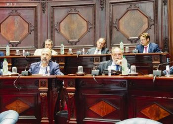 Reestructuración de deudas: Partido Nacional dijo que esta semana presentaría su proyecto