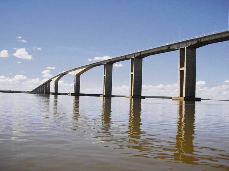 Gobierno anunció nuevas medidas por situación en el litoral