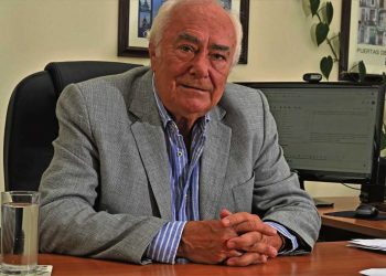 “Ha llegado el momento de despolitizar temas esenciales: reforma del Estado, política comercial, seguridad y educación”