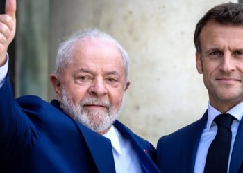 Cumbre financiera de Paris evidencia diferencias entre países del norte y del sur