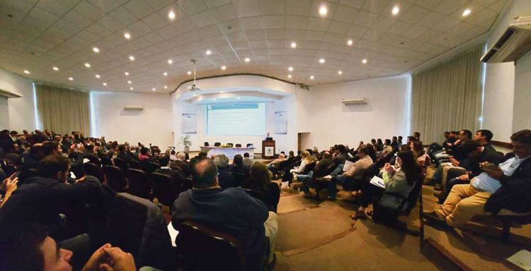 Reconocimiento a Hugo Manini Ríos por su labor en pos del sector arrocero