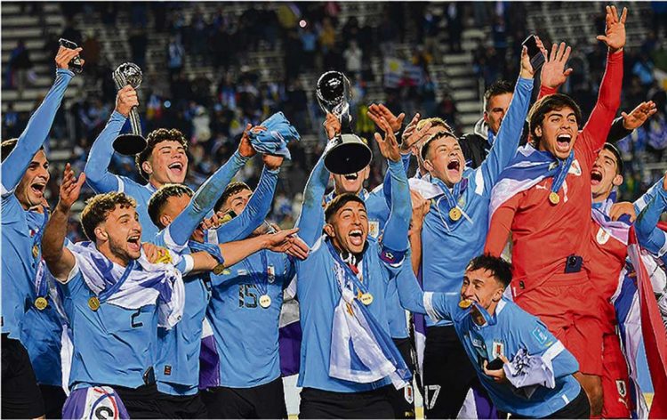 Campeones del mundo Sub 20, la leyenda continúa…