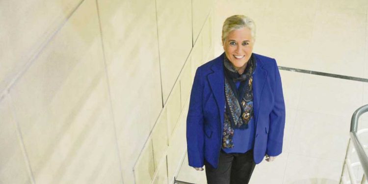 “No es necesaria la fusión con el BROU para atender a los deudores en UR, el BHU puede soportar ese costo adicional”