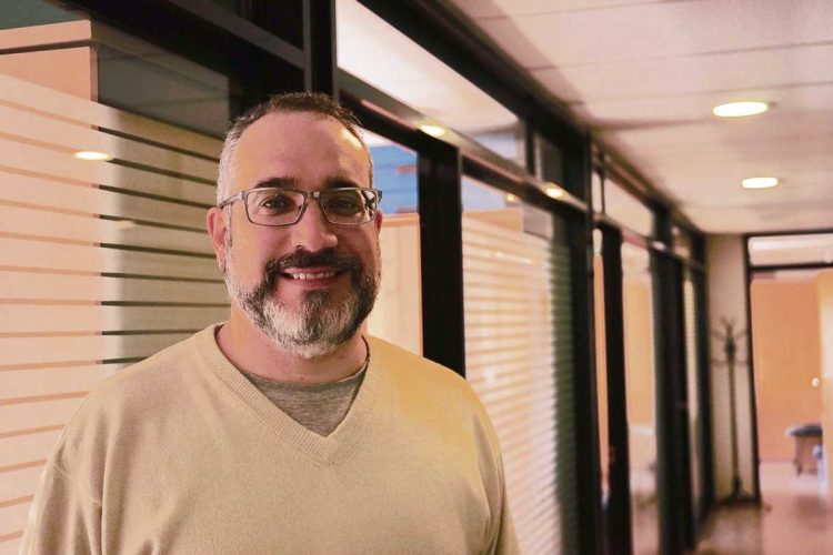 Aumento de la concentración en supermercados y farmacias: “Comisión de Defensa de la Competencia tendría que establecer un criterio más claro”