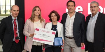 LACC recibió premio internacional por la logística de vacunas contra el COVID-19 en Uruguay