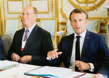 Condicionada por fondos de inversión, cumbre climática de Paris termina en fracaso