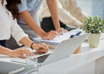 El Estado tiene cerca de 300.000 empleados públicos