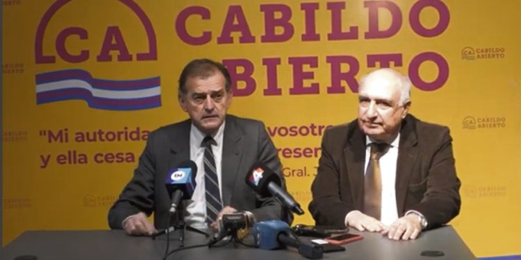 Cabildo Abierto recolectará firmas para plebiscitar proyecto de reestructura de deudas