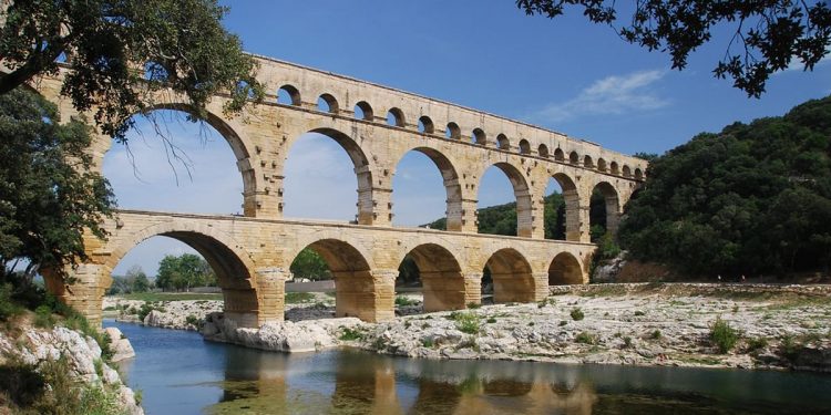 El problema del agua, prueba de nuestra regresión cultural