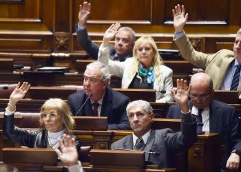 Cabildo Abierto llama a la autocrítica