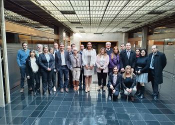 Presidenta del INISA destaca avances en visita al parlamento