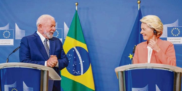 La UE aprovecha la Cumbre con la Celac, para imponer su agenda energética y climática a América Latina