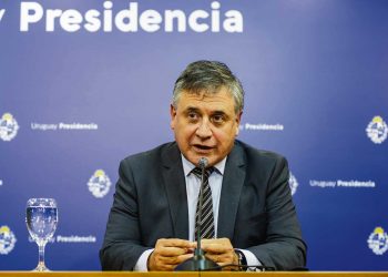 Convocan al Parlamento al ministro de Industria, Omar Paganini, para que explique acuerdos por el hidrógeno verde