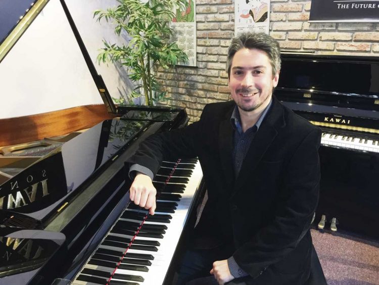 Hablemos piano, piano… con el pianista y gestor cultural Juan José Zeballos