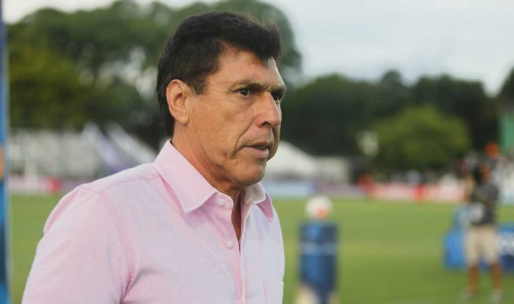 Juan Ramón Carrasco fue homenajeado por hinchas de Nacional en Estados Unidos