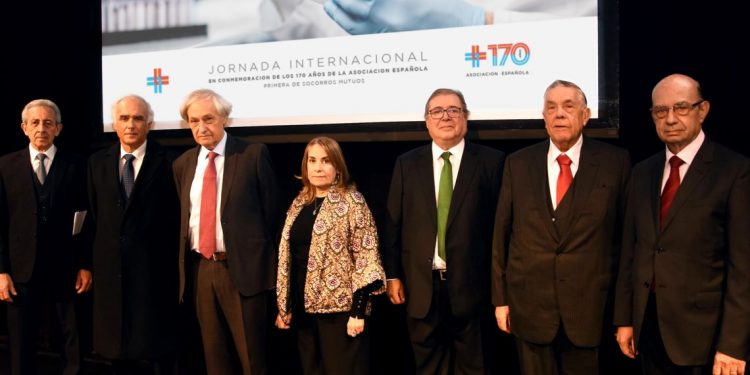 Asociación Española realizó Jornada Internacional: La Salud, el Derecho y la Bioética