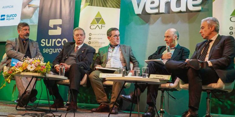 Presidente de CAF: Uruguay necesita “que se apueste más por el cooperativismo agrario”