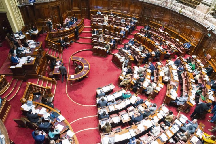 Cabildo Abierto espera negociaciones para votar reasignaciones en el Senado