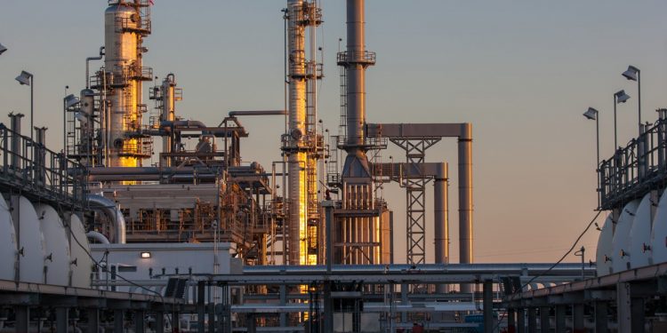 Ecuador, Trafigura, Ancap – negocios riesgosos que permanecen en el tiempo