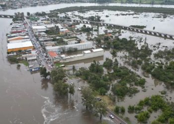 Intensas lluvias en cortos periodos de tiempo provocaron destrozos e inundaciones en el este y noreste del país