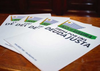 Avanza en todo el país recolección de firmas de la campaña “Deuda Justa”