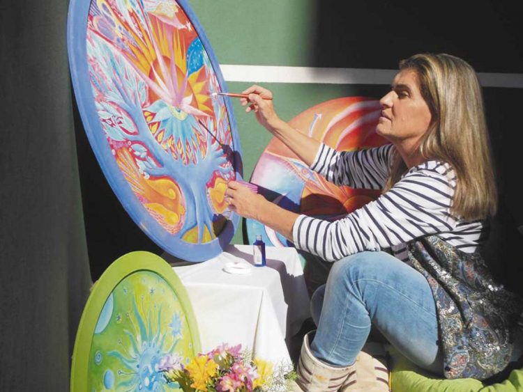 “Tuve un gran despertar espiritual y comencé a profundizar en ese camino a través del arte”