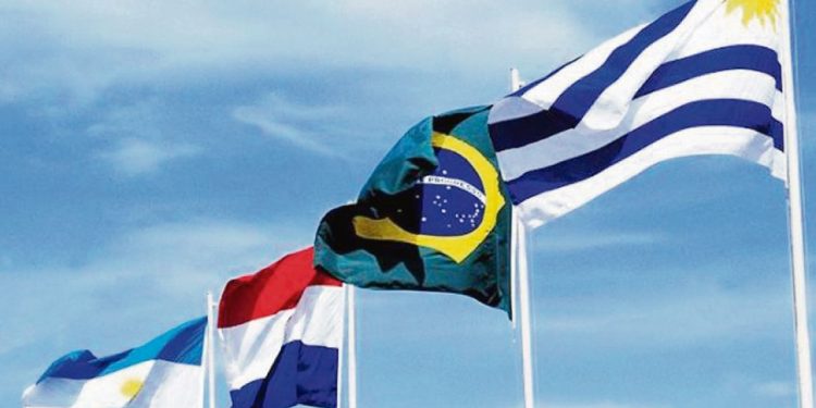 En un mundo real Brasil es el principal socio estratégico de Uruguay